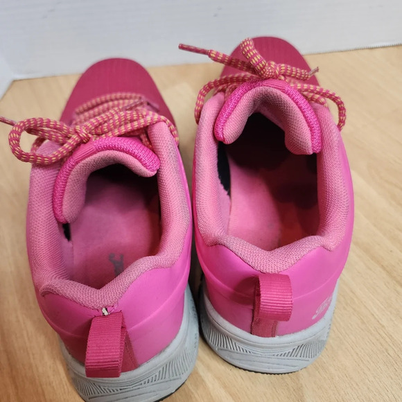 Thorogood Pink Ast low hard toe work shoes. Women's size 8. - Picture 10 of 16